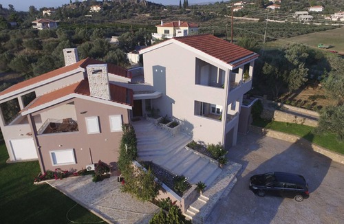 Nea Tirintha Villa | Luxury Villa Konstantina, Nafplio