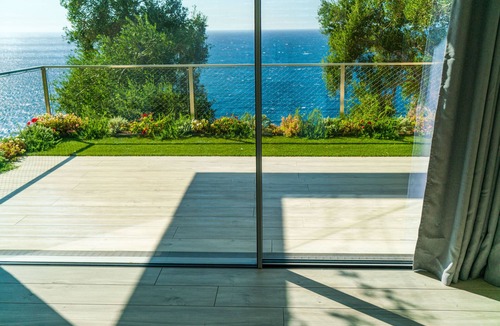 Pentati Villa | Luxury Villa Olives In The Sea