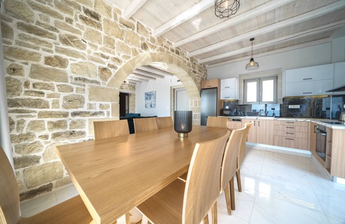 Limeniskos Villa | Luxury Villa with a Miraculous View