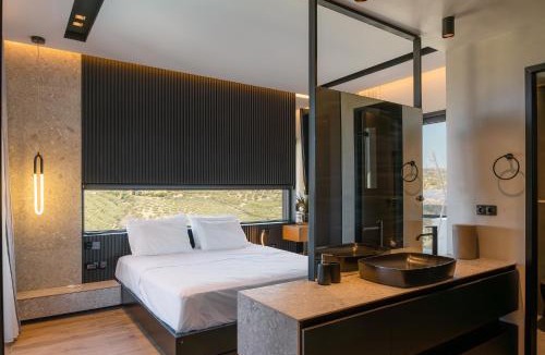Heraklion Villa | Māat Villa