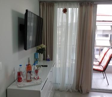 Katerini Apartment | M & M White Luxury
