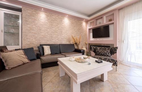 Nea Moudania Apartment | M&S Luxury Home