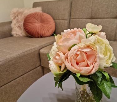 Petaloudes Apartment | Ma Maison Rose