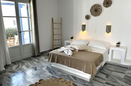 Paros Apartment | Magginas Studios