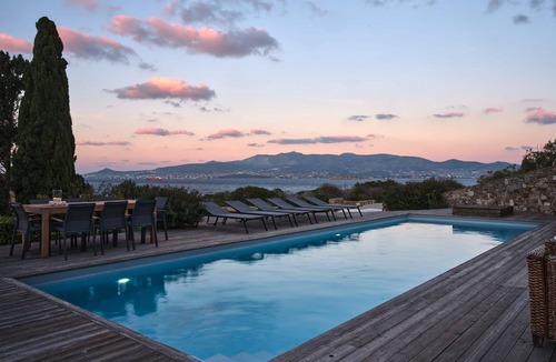 Antiparos Villa | Magnificent Antiparos Villa | Villa Azure Retreat | 8 Bedrooms | Private pool.