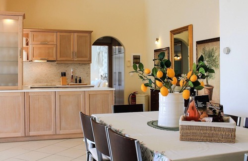 Vlachatika Villa | Magnificent five-bedroom villa with panoramic views of the sean
