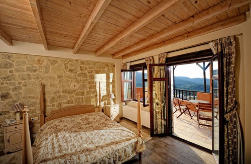 Malles House | Mala Villa