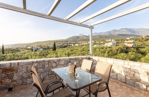 Riglia House | Mani Stone Villa Majlinda - Tranquil Getaway Gem