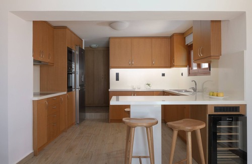 Linoperamata Villa | Manificus Villa IV, with Heated Pool