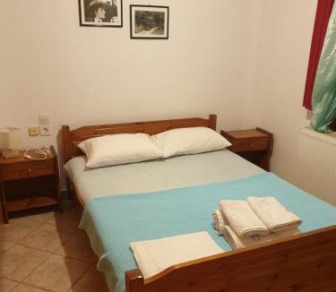 Glossa Apartment | Mantemi house