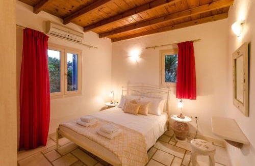 Aliki House | Maria's Village Two Bedroom House 5