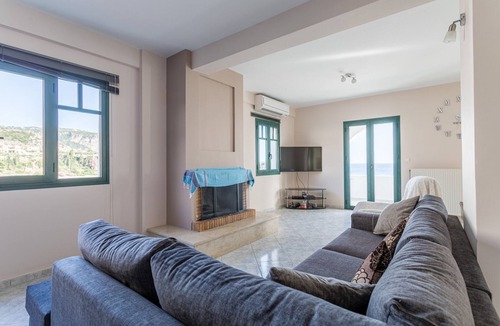 Kardamyli Apartment | MARINA HOME