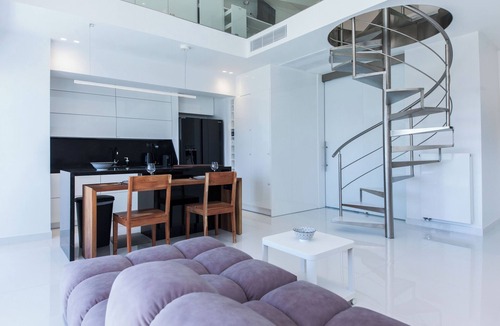 Amarousion Apartment | Marousi 2 Bd Luxury Living w Shared Pool