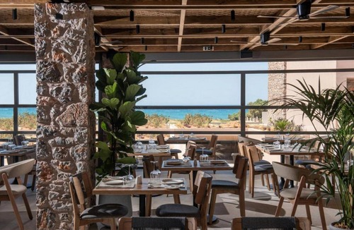 Analipsi Villa | Marvellous Chersonisos Suite | Rades Suite | Adults Only | Private Furnished.
