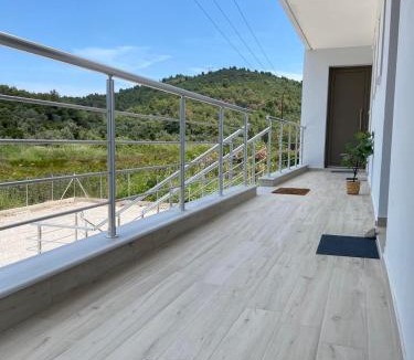 Komnina Apartment | Maurizio's Villa