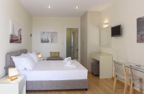 Karfas Apartment | Melia Sol Art Studios