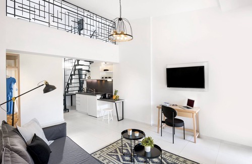 Paliouri House | Melite Luxury Rooms & Apartments