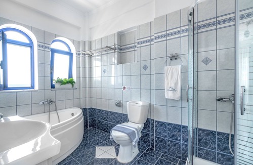 Lygia Hotel | Mesogeios 2000