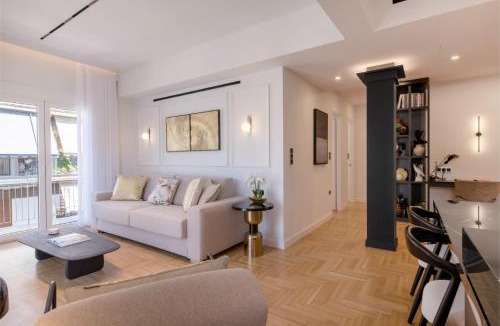 Goudi Apartment | Michalakopoulou Corner & Bright Apartment