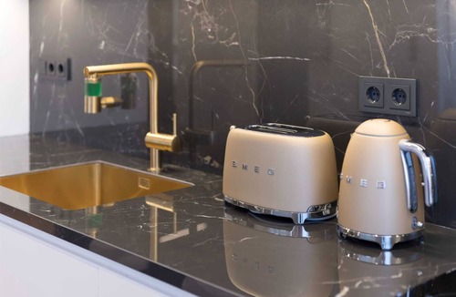 Goudi Apartment | Michalakopoulou Corner & Bright Apartment, Luxury