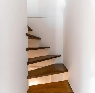 Kamari Apartment | Michelangelo Suites