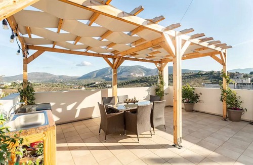 Markopoulon House | MiLo Luxury House- Free Airport pick up- 10 min drive ATH Airport