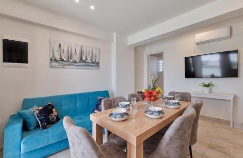 Stavromenos Apartment | Modern Family apartment Ewa with pool, dining area on Crete coast