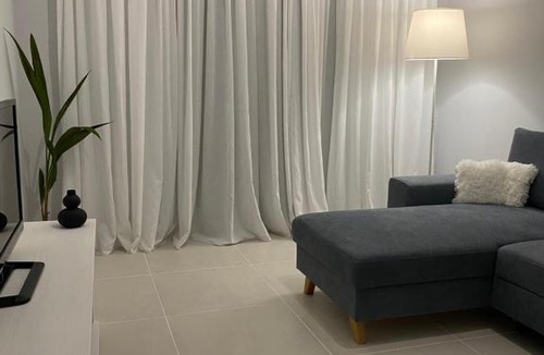 Markopoulon Apartment | Modern Living in Markopoulo center