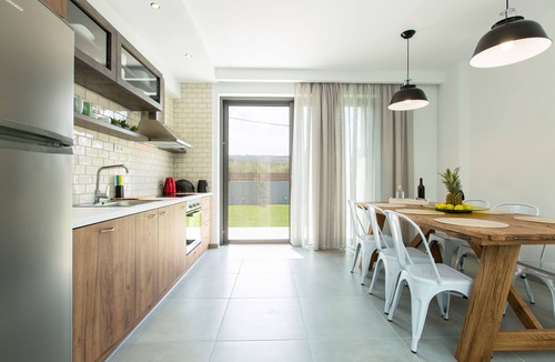 Skouloufia Villa | Modern Villa with Unique Architecture & Captivating Sunsets