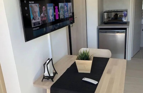 Ampelokipoi Apartment | MV Penthouse in Athens