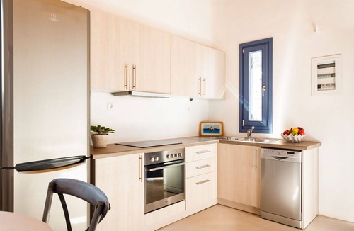 Panormos Villa | My Rental Homes - Villa Smaragdi with sea view and air conditioning