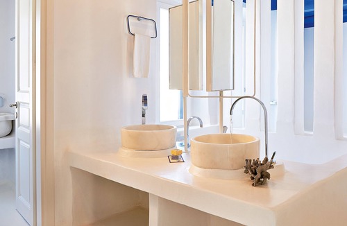 Platis Gialos Hotel | Mykonos Blu, A Grecotel Resort to Live