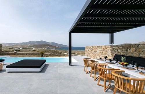 Ftelia House | Mykonos Ftelia Black Villa 2