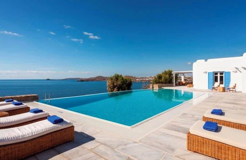 Little Venice Villa | Mykonos Luxury Villa with Seafront Panorama