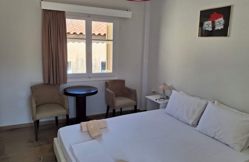 Nafpaktos Apartment | NAFPAKTOS STUDIO IN PORT ΙΙ Double Room with Private Bathroom 2 Guests