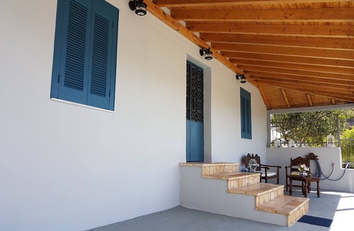 Nafplion City Centre House | Nafplio Cosy Mountain Cottage