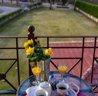 Kakalioraiika House | Naiades Guesthouse