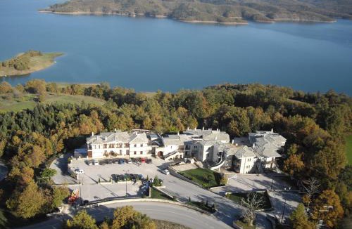 Lake Plastiras Hotel | Naiades Hotel Resort & Conference