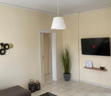 Salamis Apartment | Nan Apart 2, Salamina