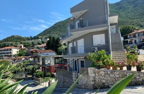 Nikiana Apartment | Nasos studios