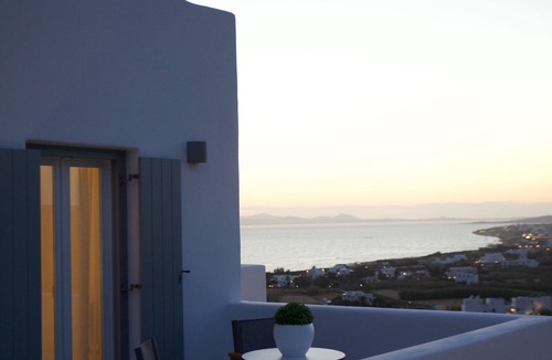 Maragas Villa | Naxos Aigli Villas Junior & Master.dream blue.think light.