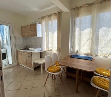 Nea Michaniona Apartment | Nea Michaniona Dona Apartman