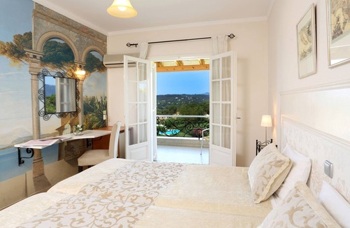 Limni Hotel | Nefeli Hotel