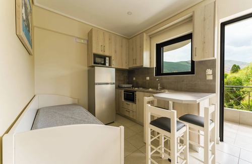 Sarakiniko House | Nefeli Studios