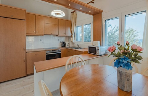 Achlia House | Neli II, sea view, private pool, walking distance to beach