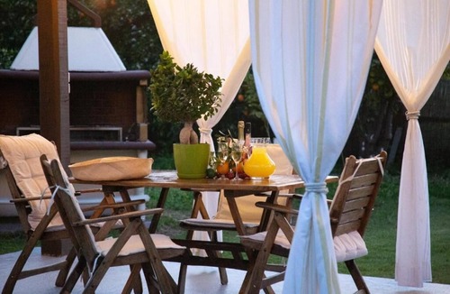 Sirili Villa | Neriana Villa - Garden Paradise