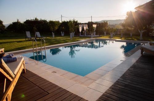 Platanias Villa | Neriana Villa - Garden Paradise
