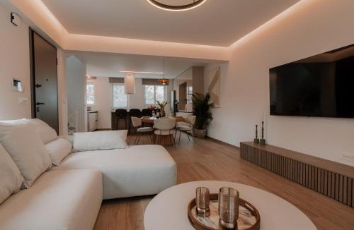 Nafplion City Centre Villa | Neutral Haven