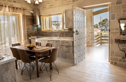 Neo Kalamaki House | New July 2020: Beautiful modern stone house, garden, on the beach