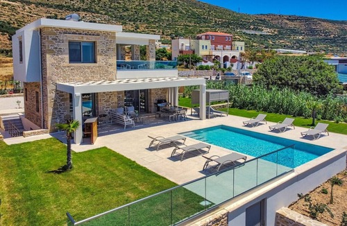 Falassarna Villa | New Villa★Prive Pool★Walk to all & Falasarna beach★FREE Daily Breakfast